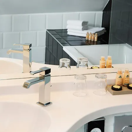 Hotel Haussmann Saint Augustin 3*